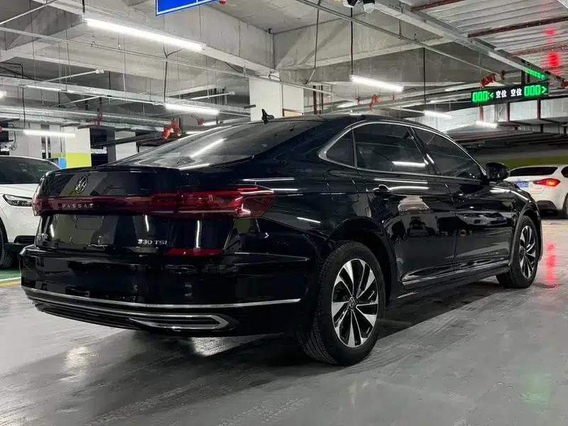 2022 Passat 280TSI Elite Edition — миниатюра 6