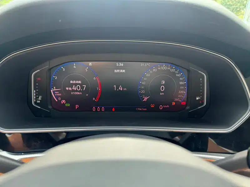 2022 Passat 330TSI Luxury Edition — миниатюра 7