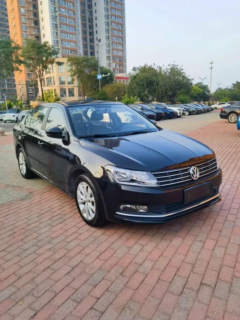 2017 Volkswagen Lavida 1.6L Automatic Comfort Edition — миниатюра 3