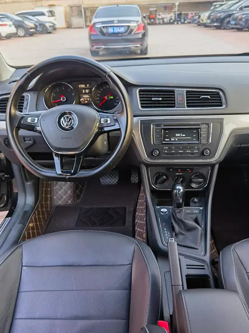 2017 Volkswagen Lavida 1.6L Automatic Comfort Edition — миниатюра 8