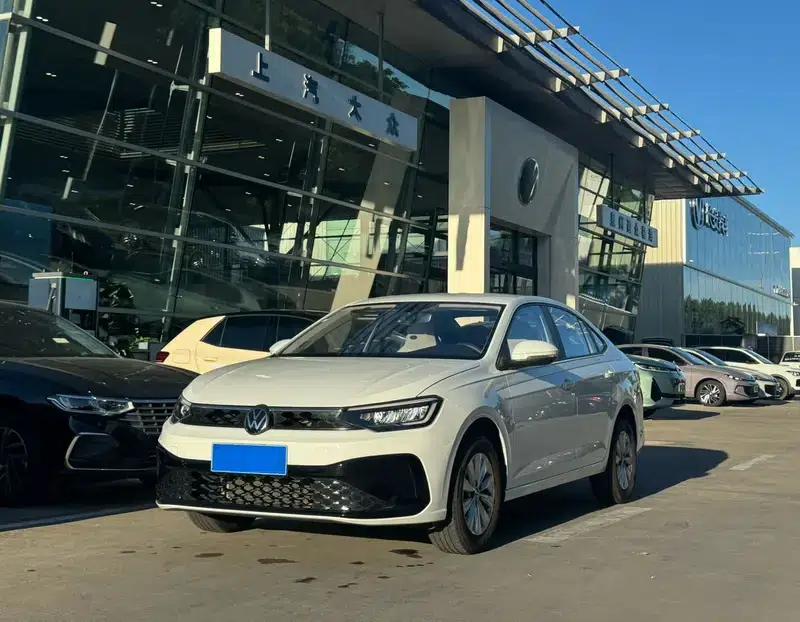 Lavida 2023 New Elite 1.5L Automatic Outstanding New Elite Edition — миниатюра 1