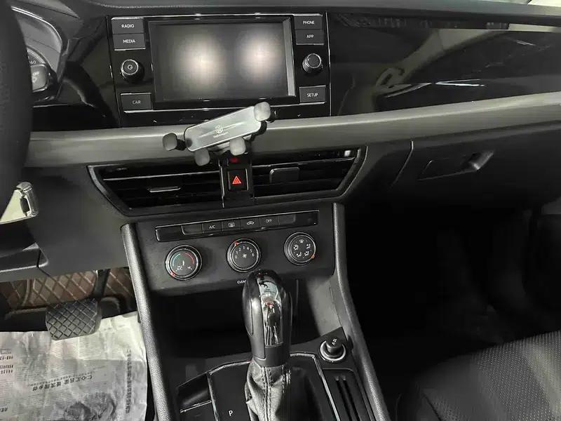 2019 Volkswagen Lavida 1.5L Automatic Comfort Edition (China VI Emission Standard) — миниатюра 5
