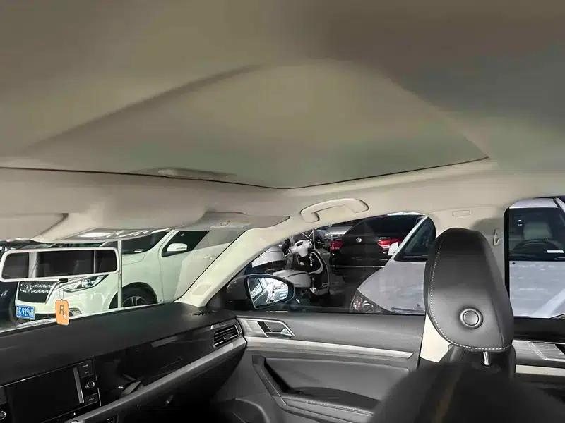 2019 Volkswagen Lavida 1.5L Automatic Comfort Edition (China VI Emission Standard) — миниатюра 7