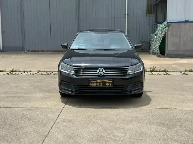 2017 Volkswagen Lavida 1.6L Automatic Fashion Edition — миниатюра 2