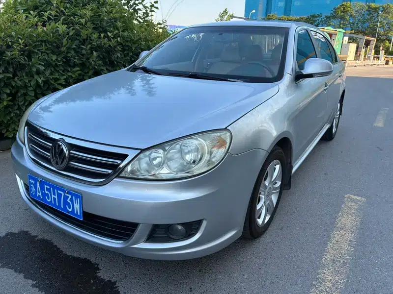 2011 Volkswagen Lavida 1.6L Automatic Premium Edition — миниатюра 1