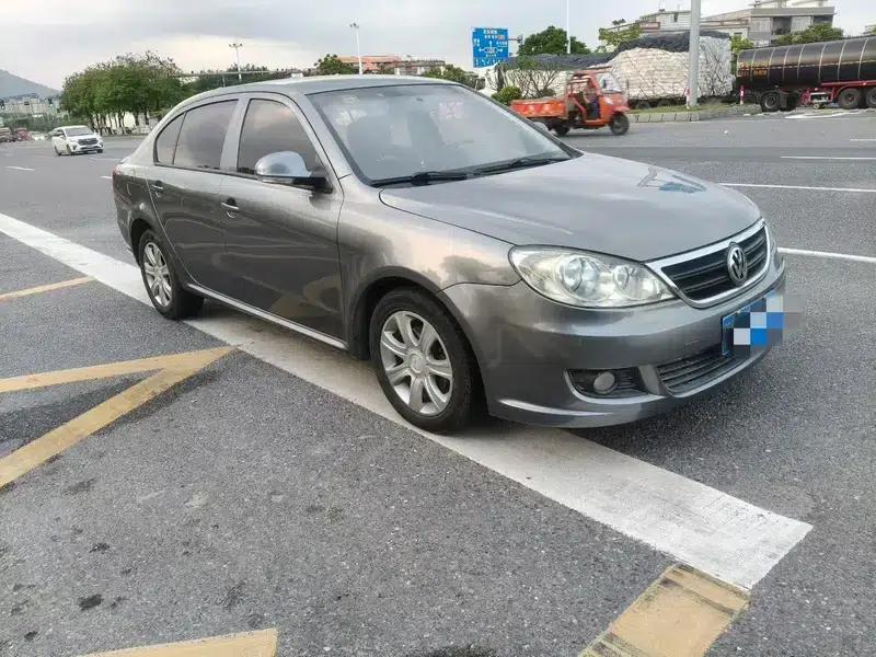 Lavida 2008 1.6L Automatic Premium Edition — миниатюра 3