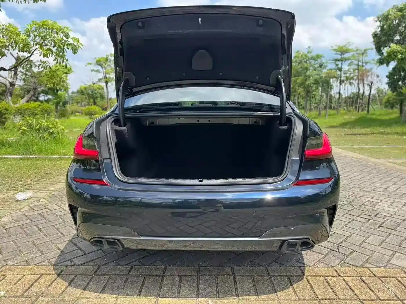 2021 BMW 3 Series Facelift 320Li M Sport Package — миниатюра 17