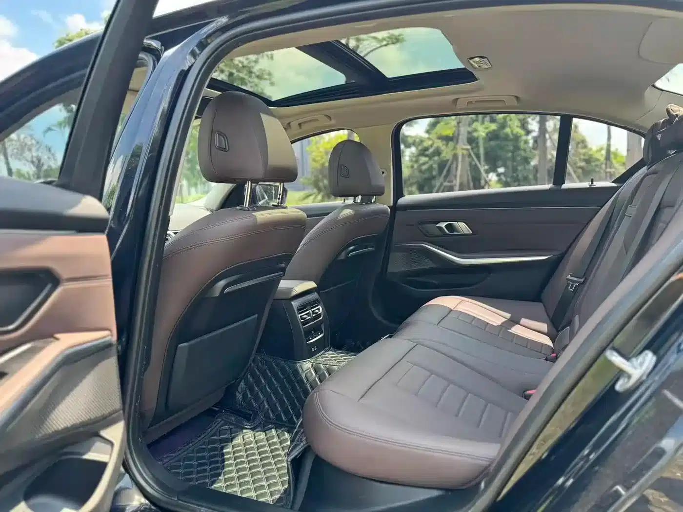 2021 BMW 3 Series Facelift 320Li M Sport Package — миниатюра 9