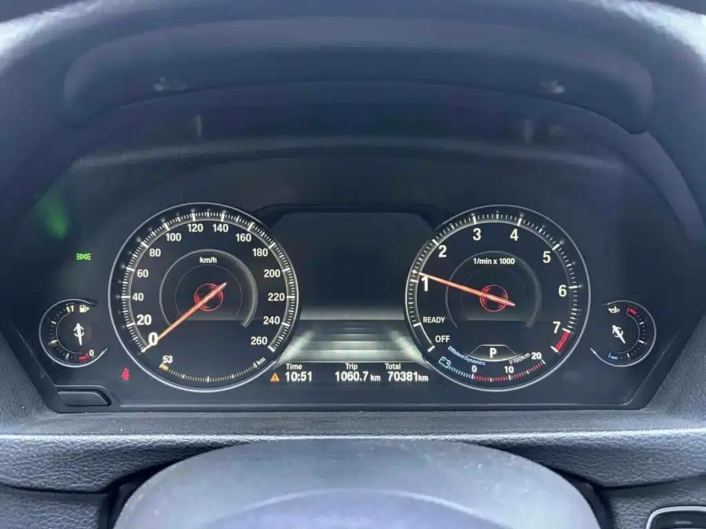 BMW 3 Series 2019 320Li Fashion Edition — миниатюра 16