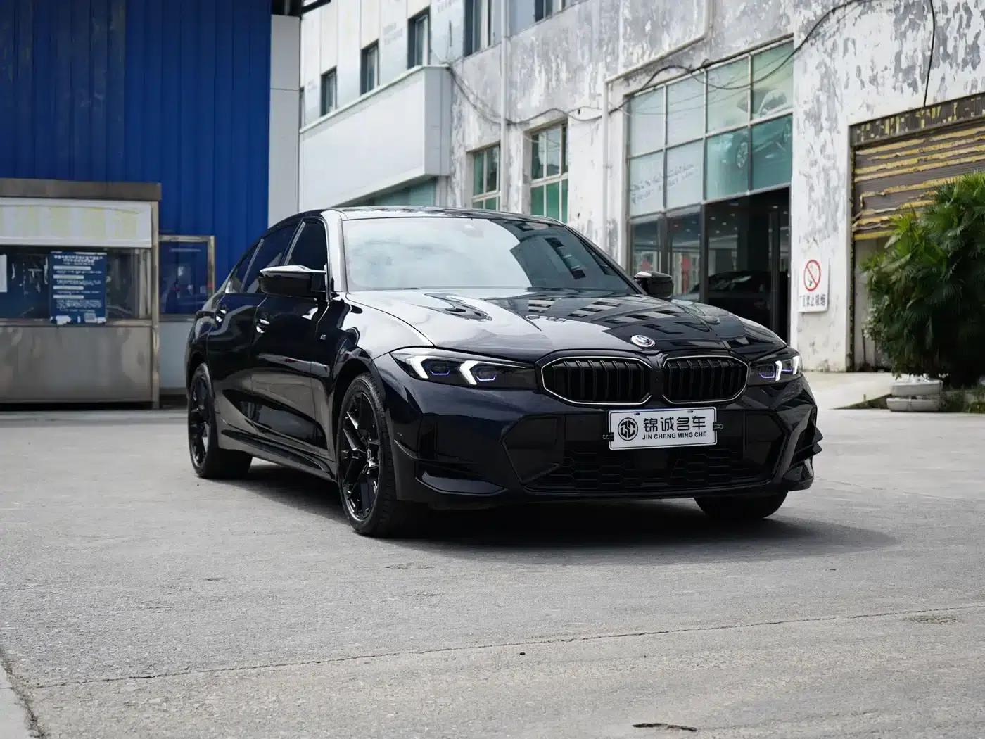 2025 BMW 3 Series 330Li M Sport Shadow Edition — миниатюра 3
