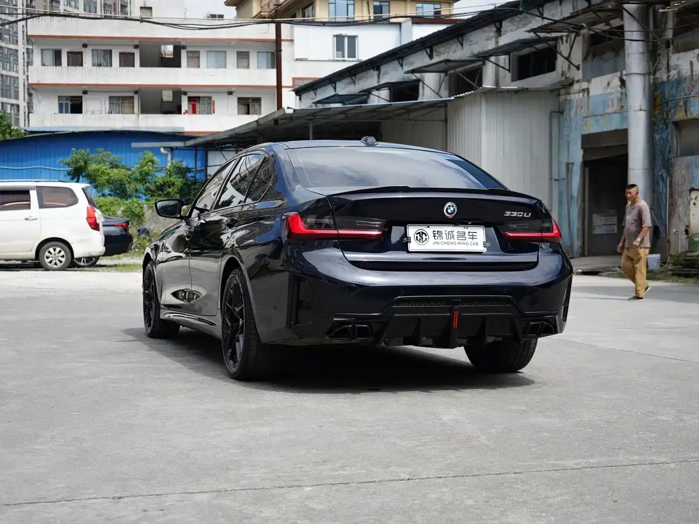 2025 BMW 3 Series 330Li M Sport Shadow Edition — миниатюра 7
