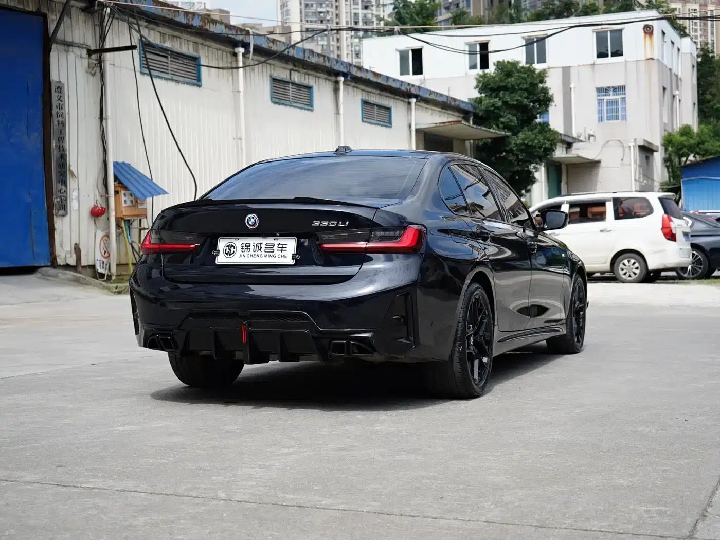 2025 BMW 3 Series 330Li M Sport Shadow Edition — миниатюра 9