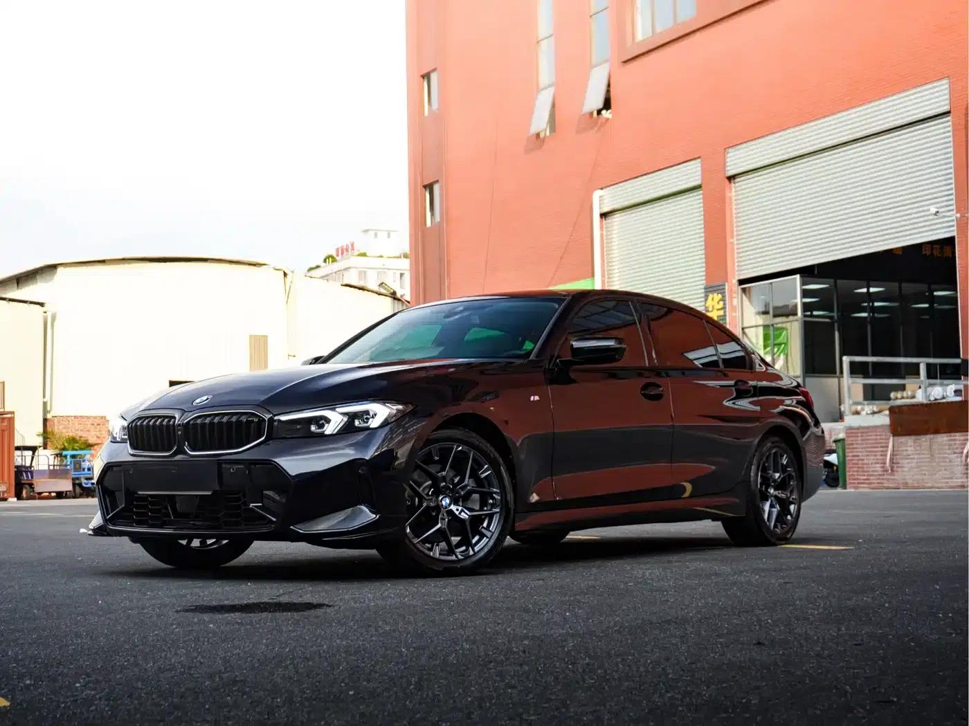 2025 BMW 3 Series 330Li M Sport Shadow Edition — миниатюра 1