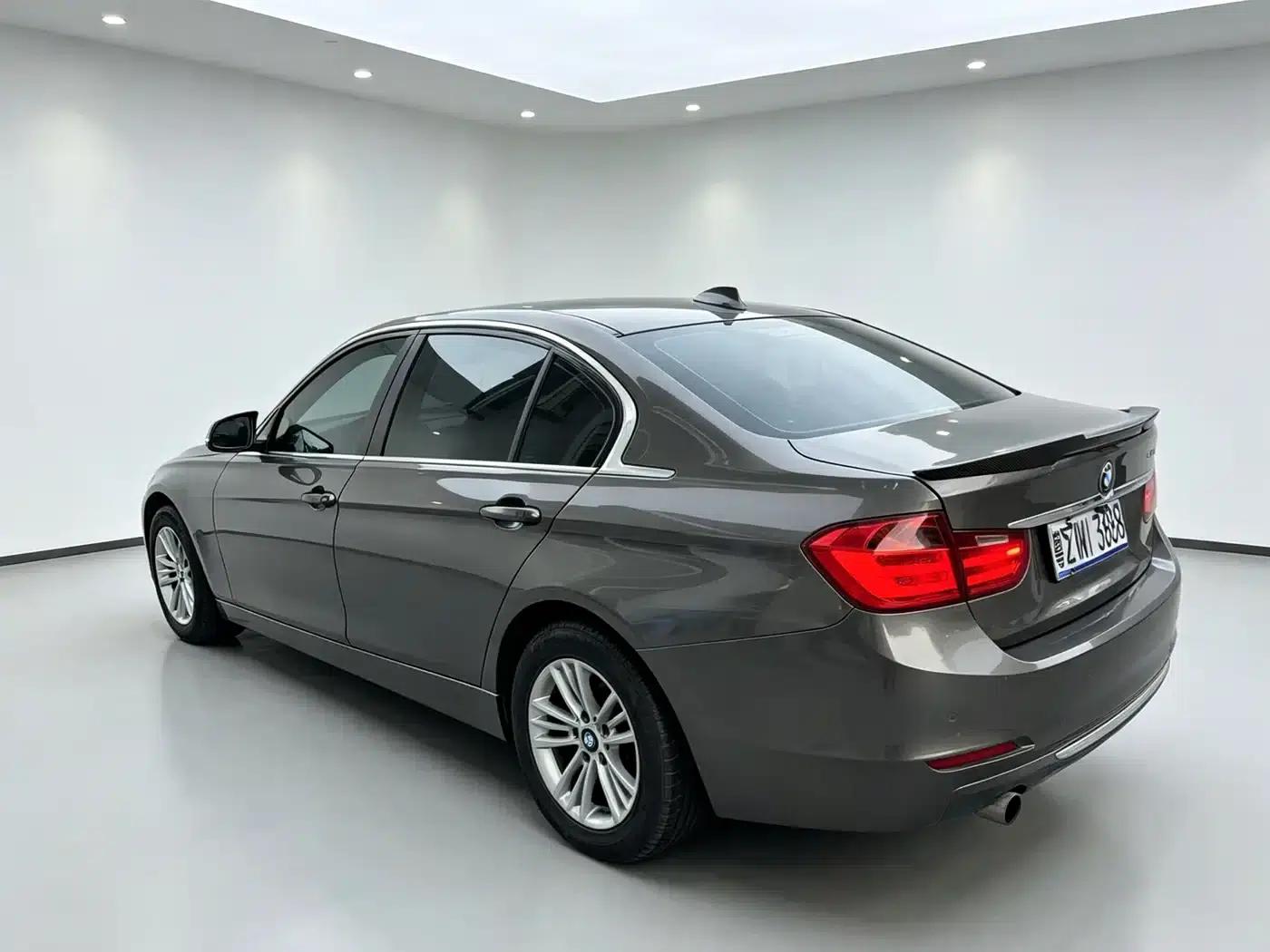 BMW 3 Series 2013 320Li Fashion Edition — миниатюра 9