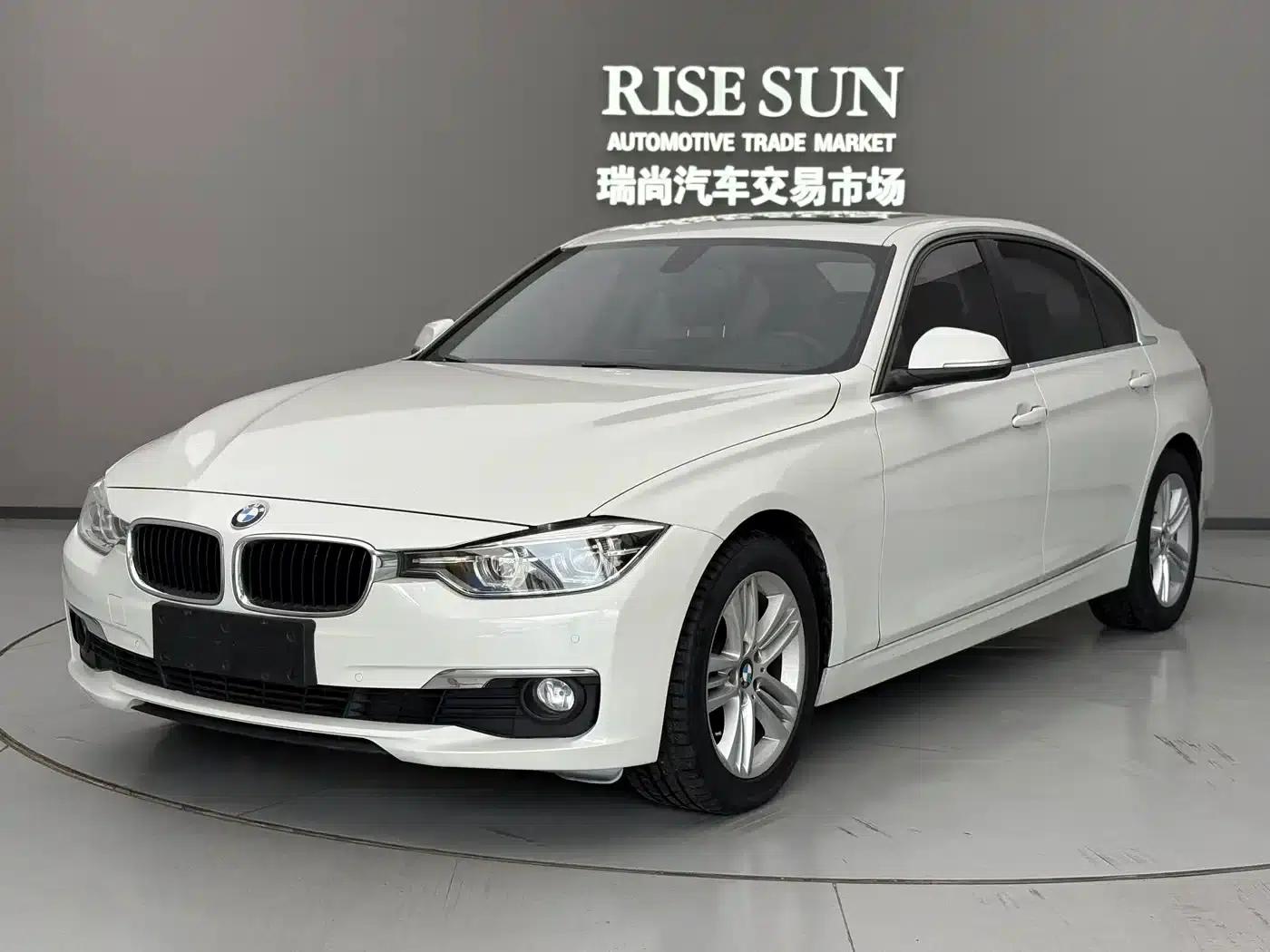 2017 BMW 3 Series 320Li Fashion Edition — миниатюра 1