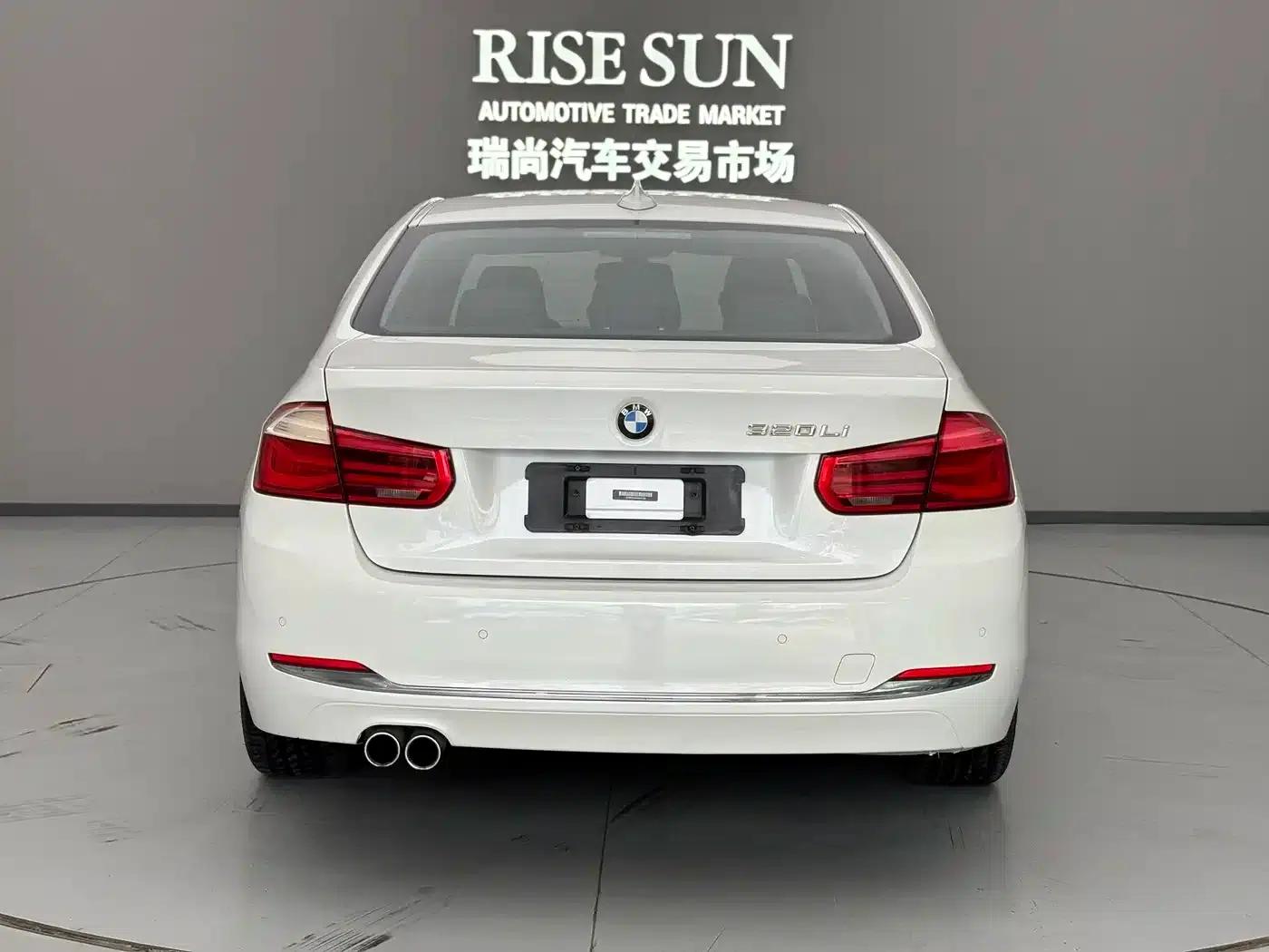 2017 BMW 3 Series 320Li Fashion Edition — миниатюра 8