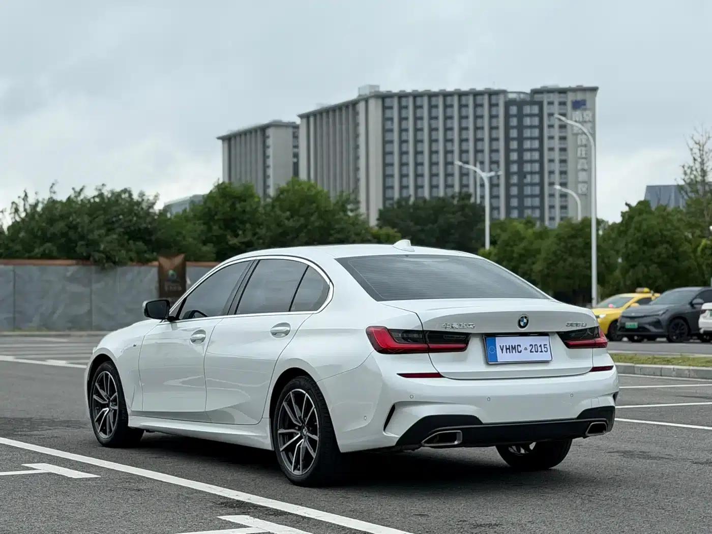 BMW 3 Series 2021 Facelift II 325Li M Sport Package — миниатюра 18