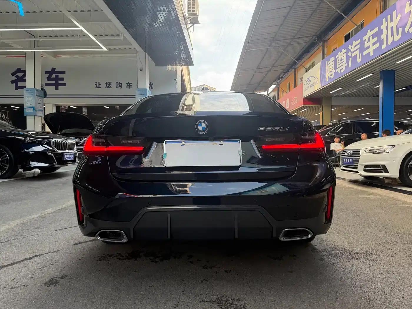 2023 BMW 3 Series 325Li M Sport Package — миниатюра 23