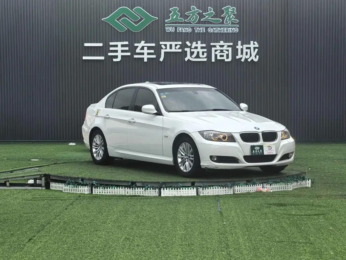 BMW 3 Series 2012 320i Fashion Edition — миниатюра 3