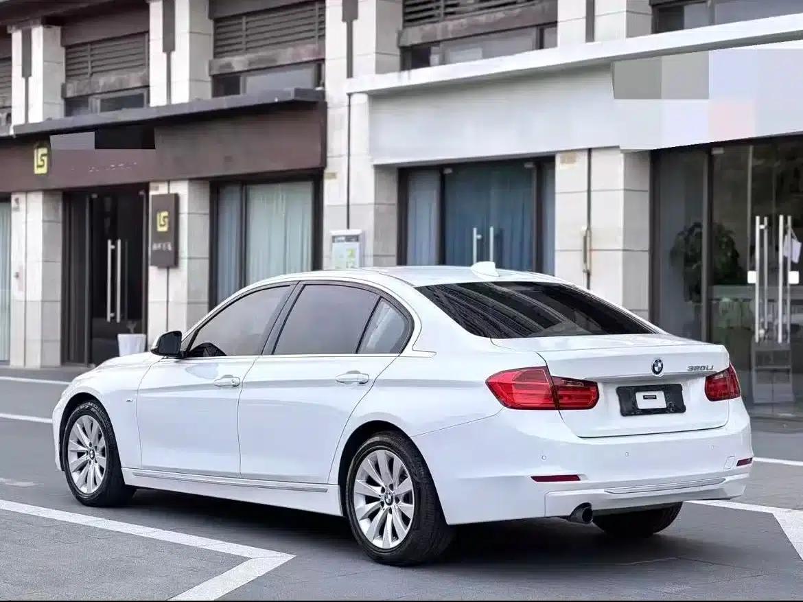 2016 BMW 3 Series 320i Fashion Edition — миниатюра 7