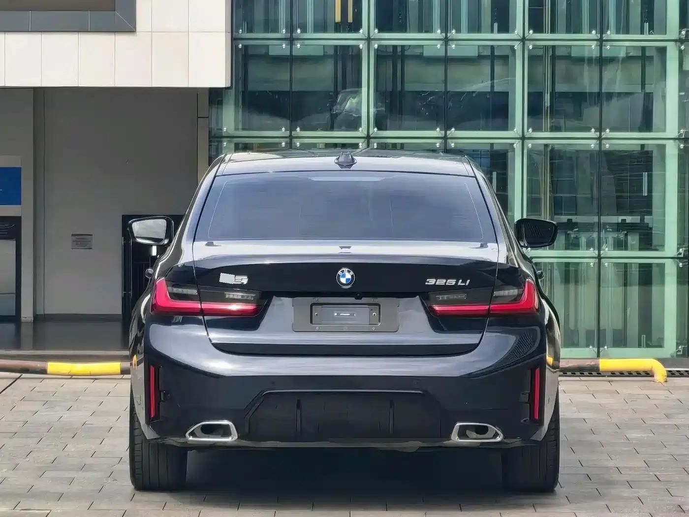 2025 BMW 3 Series 325Li M Sport Package — миниатюра 11
