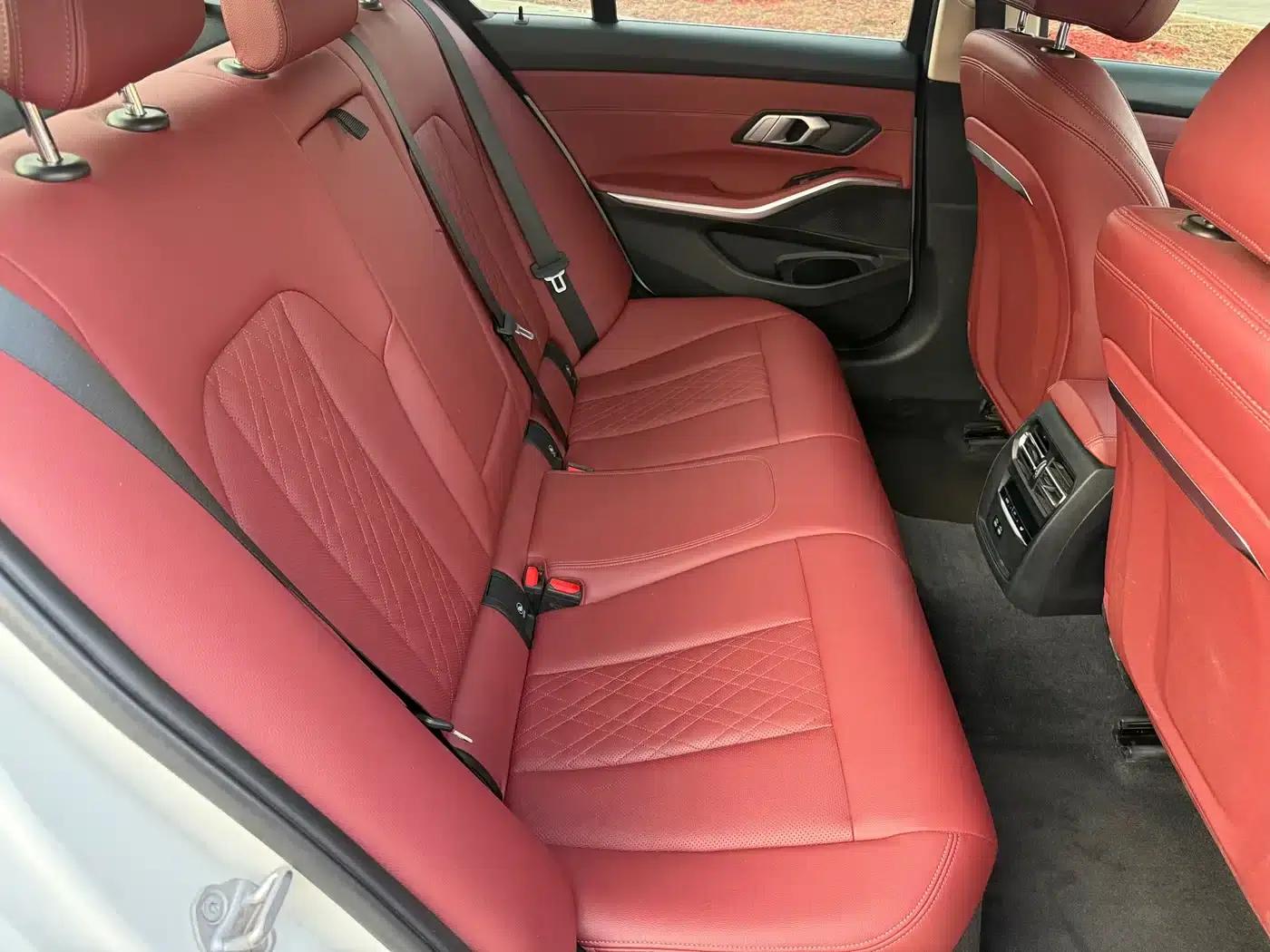 2024 BMW 3 Series 320i M Sport Package — миниатюра 14
