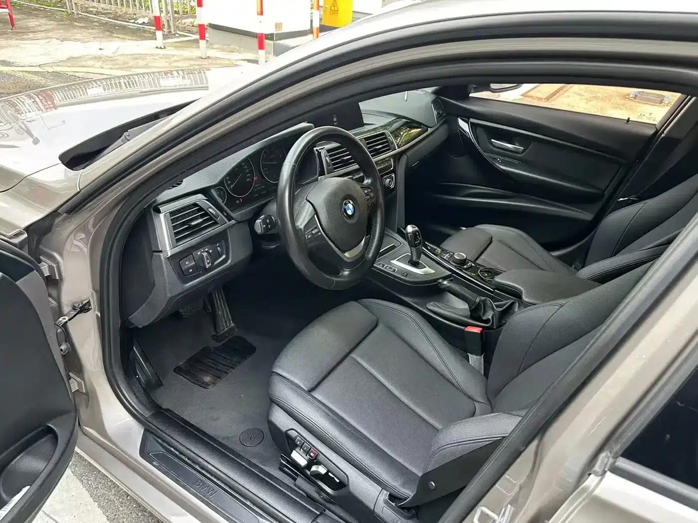 2017 BMW 3 Series 318i Fashion Edition — миниатюра 4