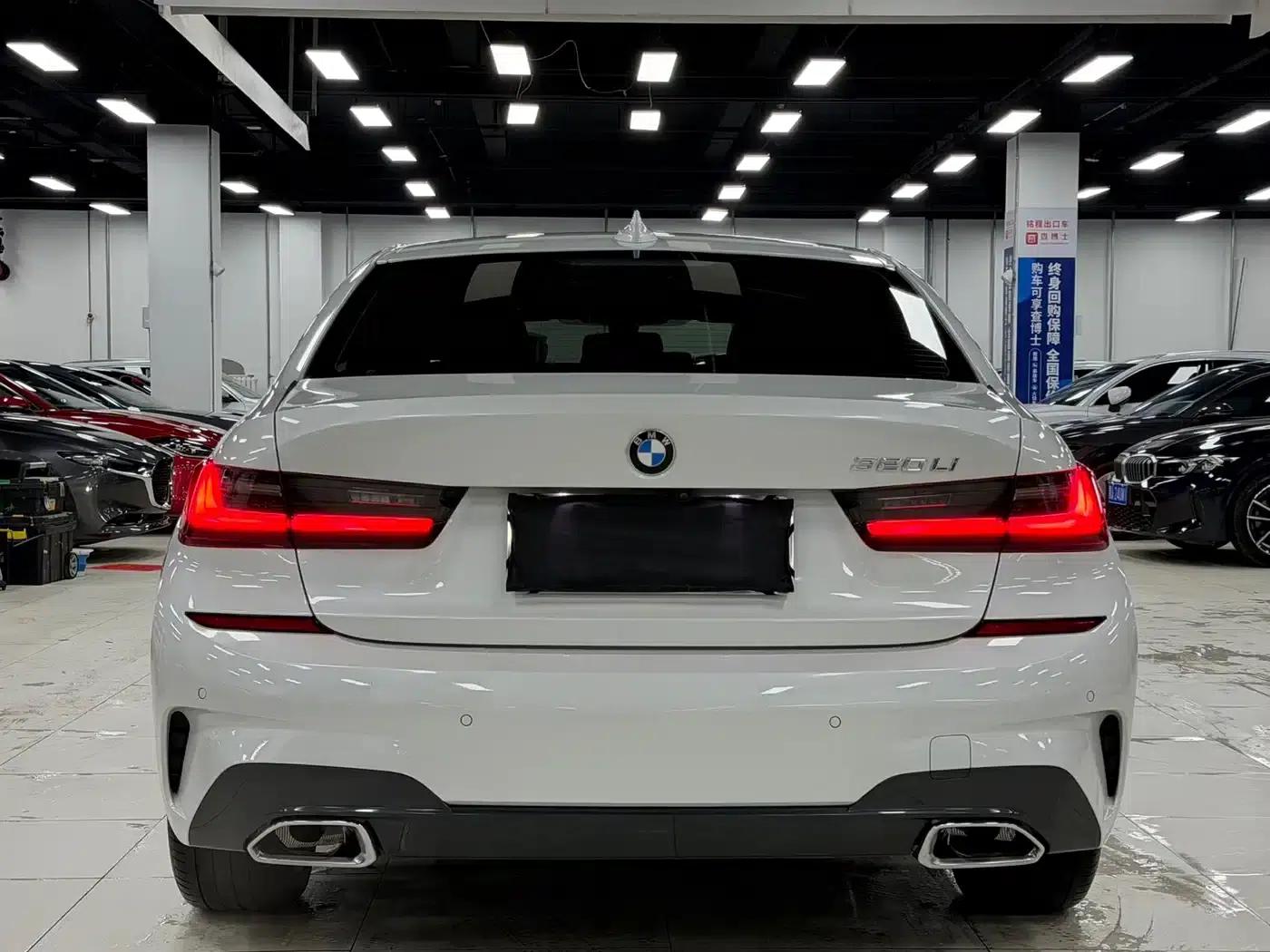 2022 BMW 3 Series 320Li M Sport Package — миниатюра 5