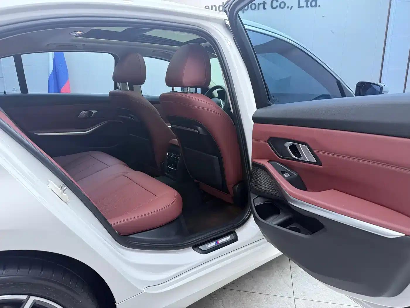 2022 BMW 3 Series Facelift 320Li M Sport Package — миниатюра 20