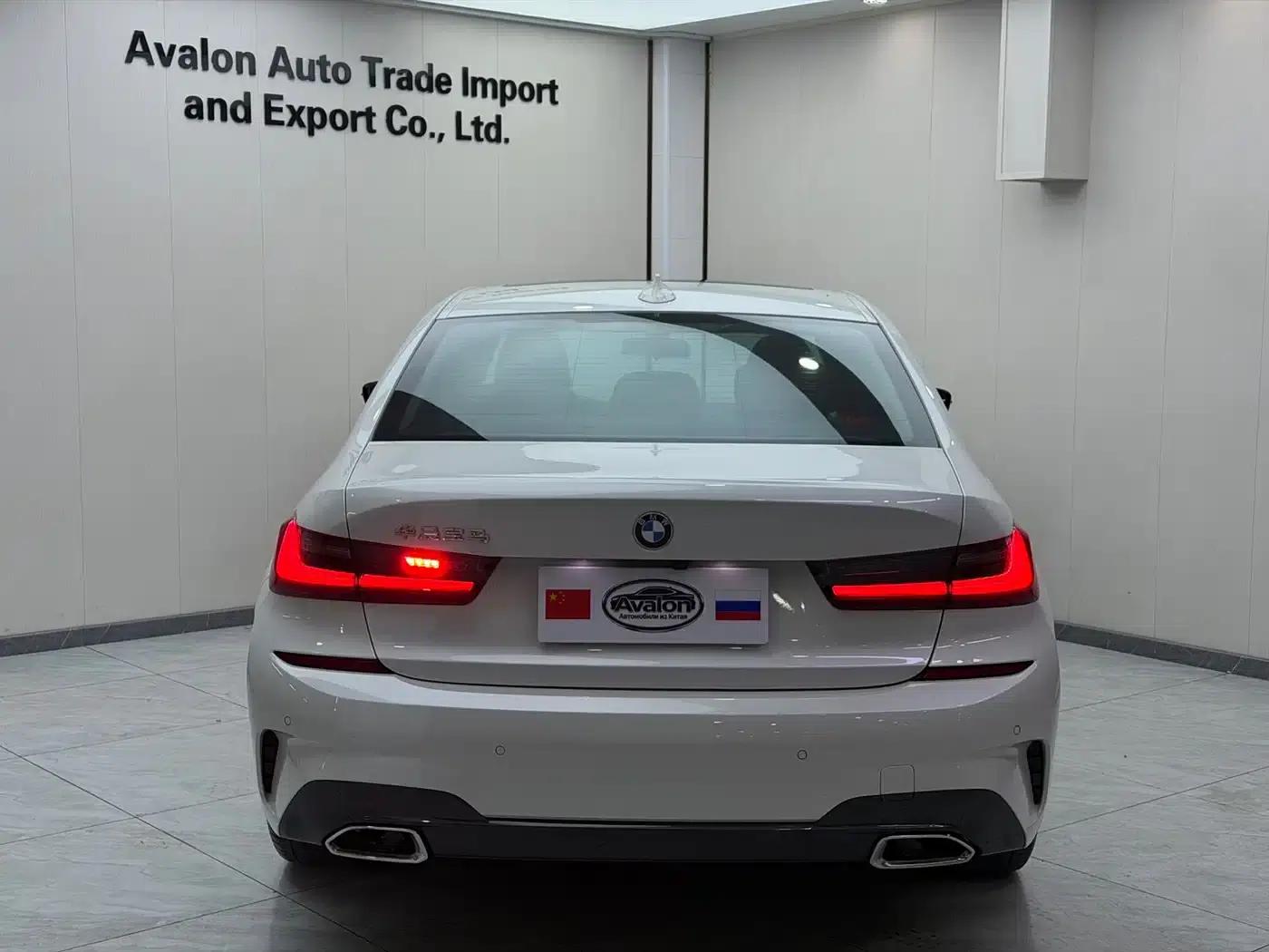 2022 BMW 3 Series Facelift 320Li M Sport Package — миниатюра 5