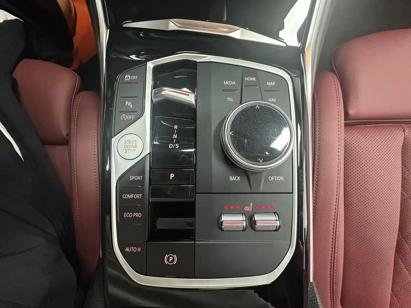 2023 BMW 3 Series 320Li M Sport Package — миниатюра 18