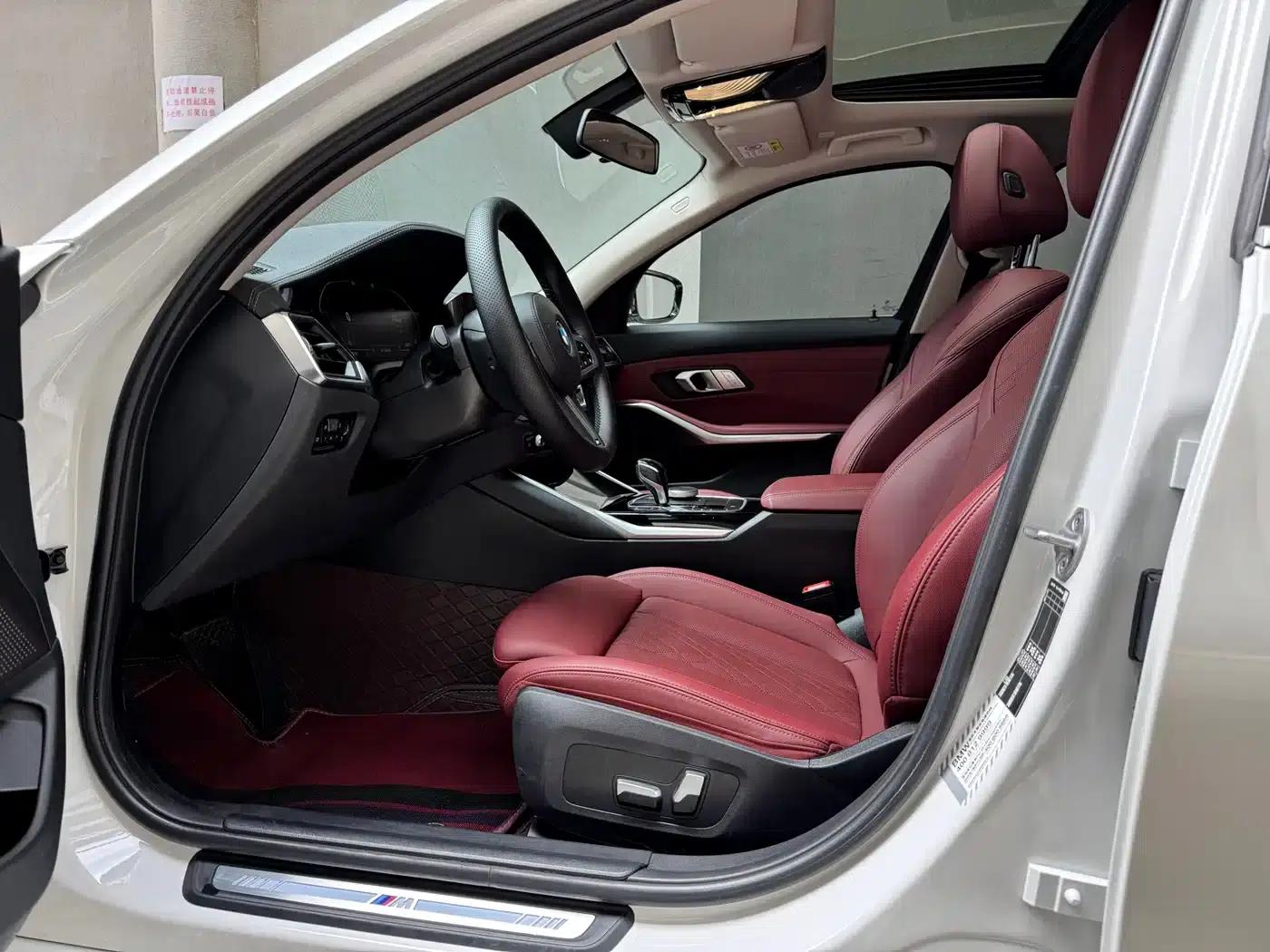 2022 BMW 3 Series 320Li M Sport Package — миниатюра 6
