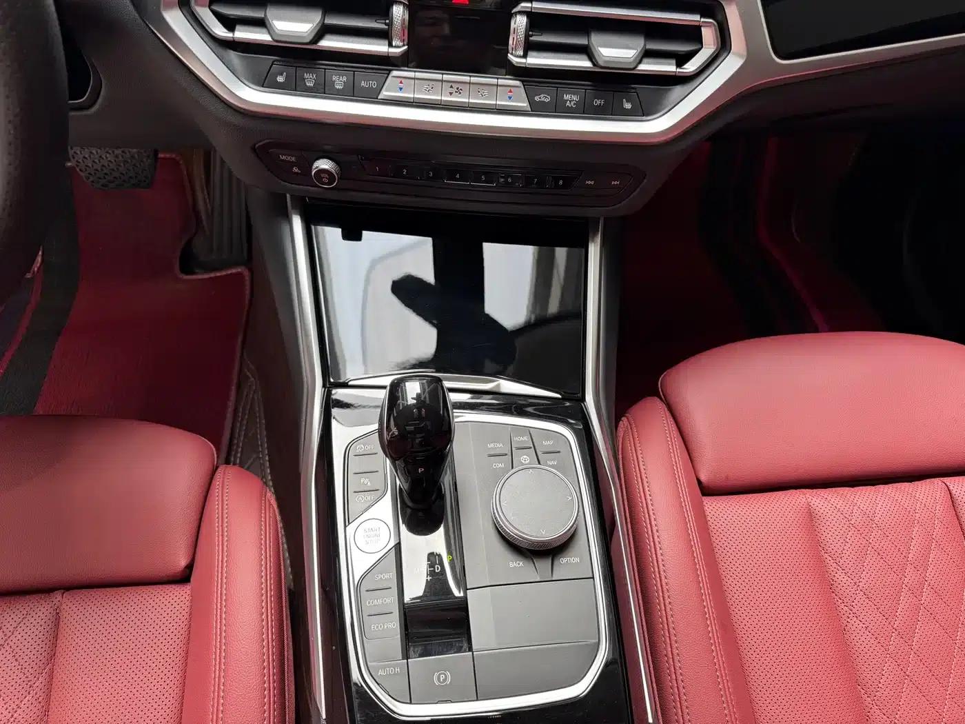 2022 BMW 3 Series 320Li M Sport Package — миниатюра 10