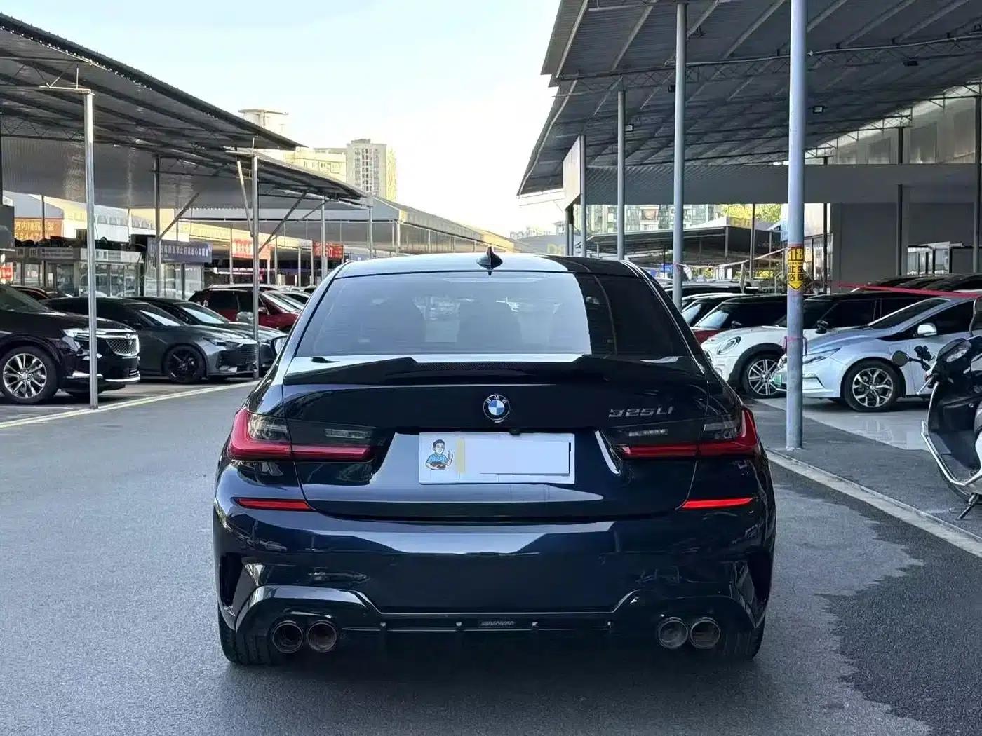 2021 BMW 3 Series 325Li M Sport Package — миниатюра 9