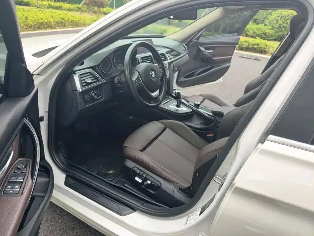 BMW 3 Series 2018 320Li Fashion Edition — миниатюра 4