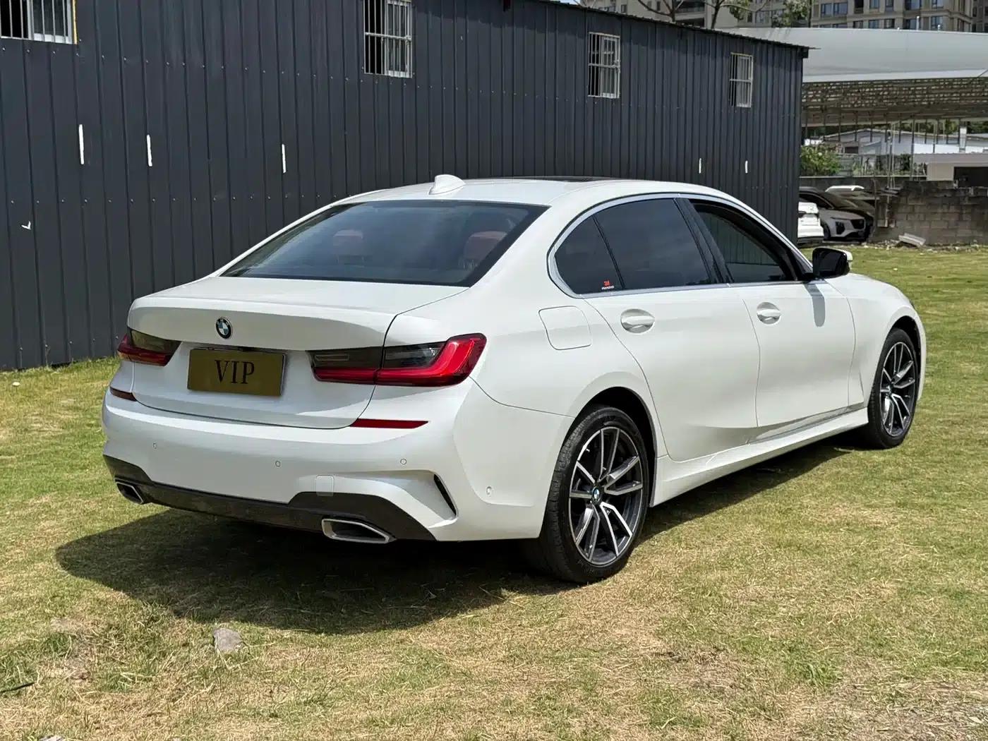 2021 BMW 3 Series 325Li M Sport Package — миниатюра 4