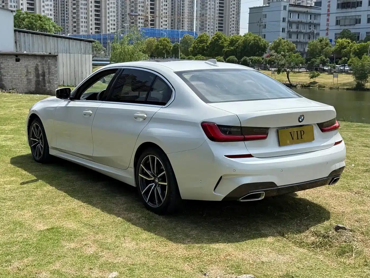 2021 BMW 3 Series 325Li M Sport Package — миниатюра 6