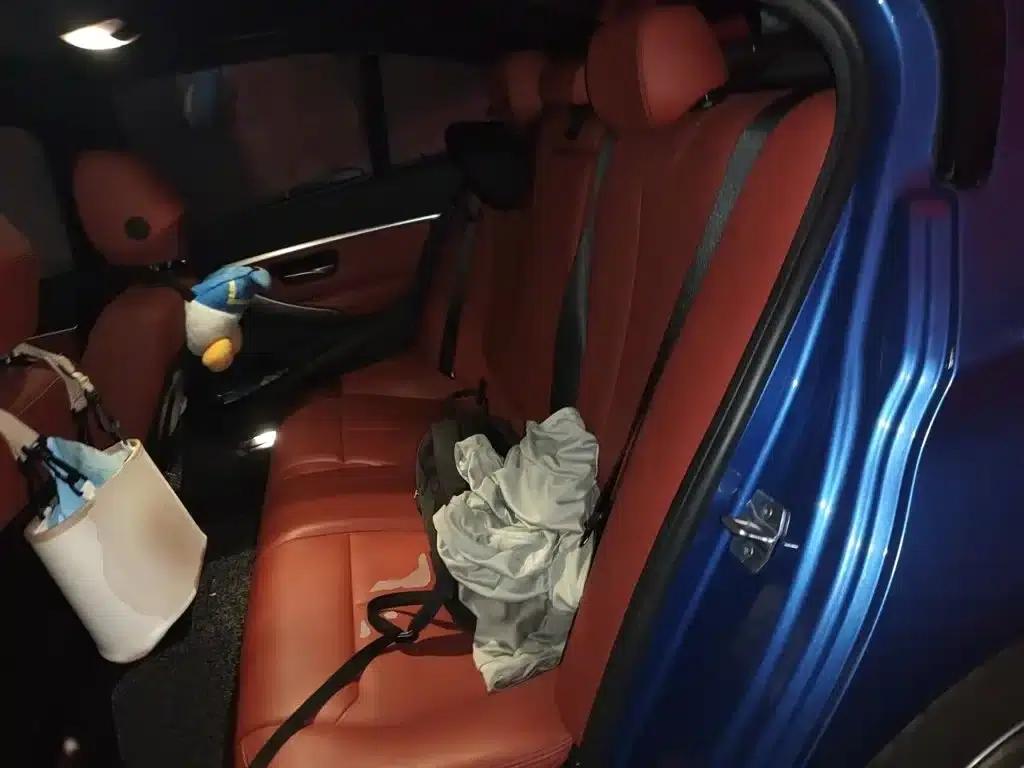 2018 BMW 3 Series 330i M Sport Shadow Edition — миниатюра 15