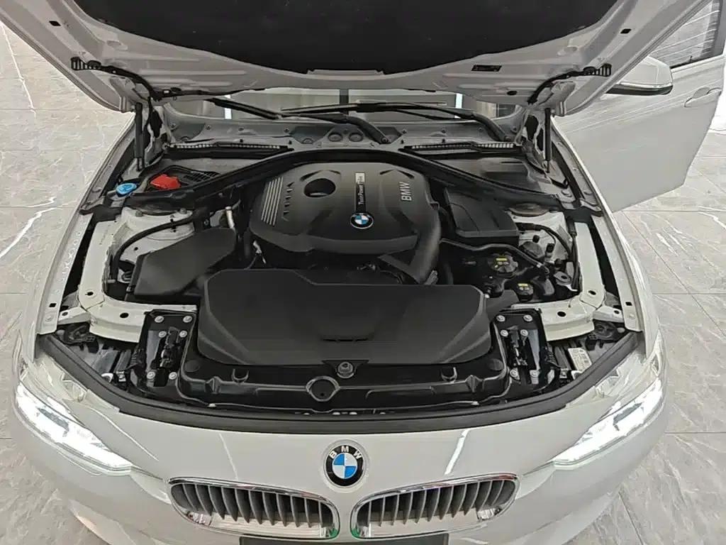 BMW 3 Series 2019 320Li Fashion Edition — миниатюра 20