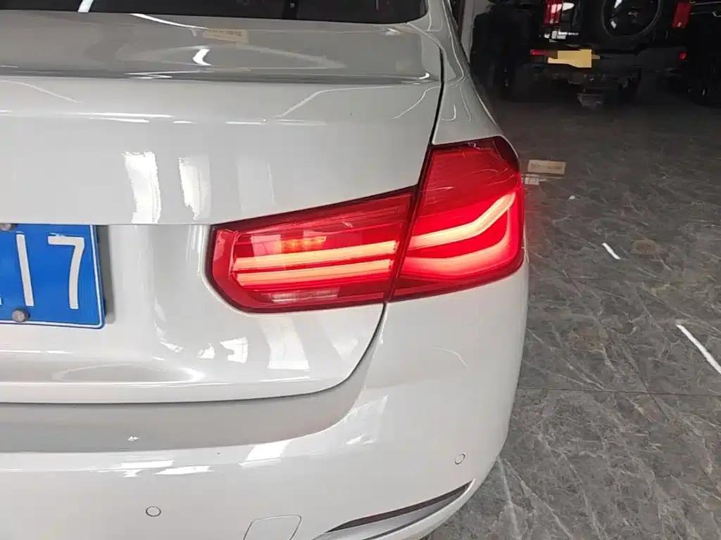 BMW 3 Series 2019 320Li Fashion Edition — миниатюра 8