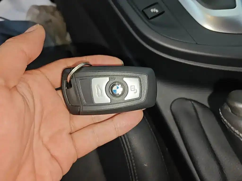 BMW 3 Series 2019 320Li Fashion Edition — миниатюра 9