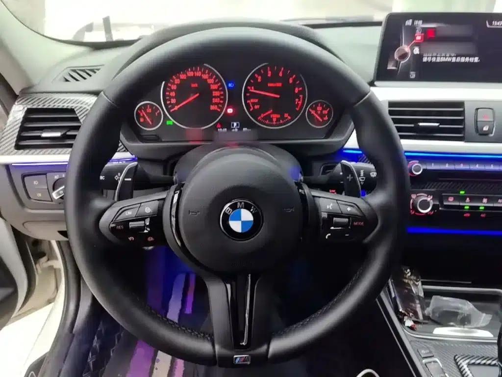 BMW 3 Series 2015 316Li Fashion Edition — миниатюра 11