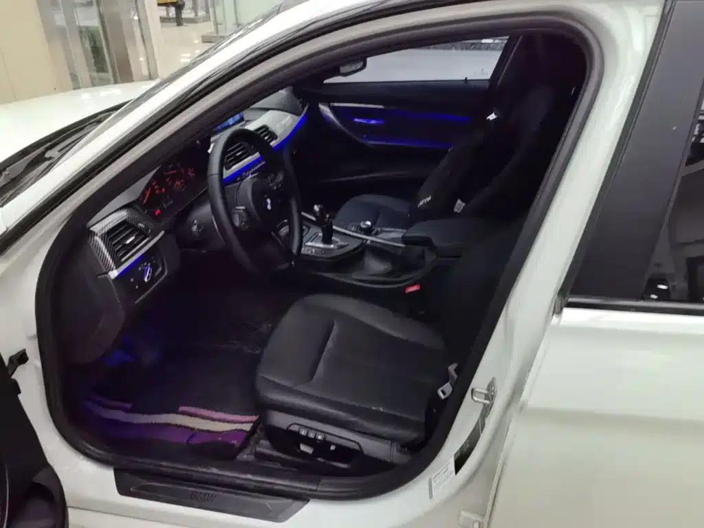 BMW 3 Series 2015 316Li Fashion Edition — миниатюра 15