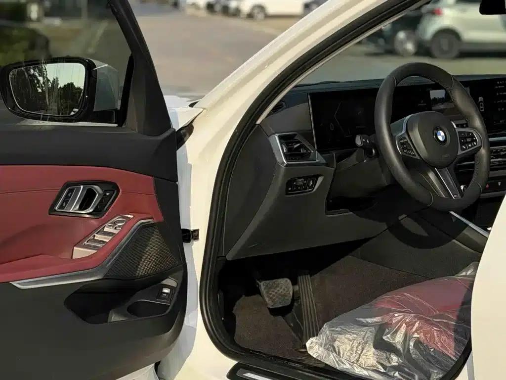 2024 BMW 3 Series 325Li M Sport Package — миниатюра 18