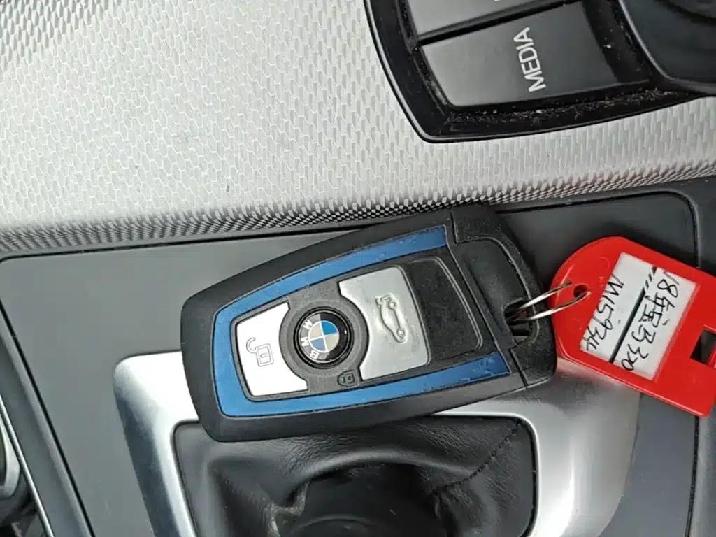 2018 BMW 3 Series 320i M Sport Package — миниатюра 9