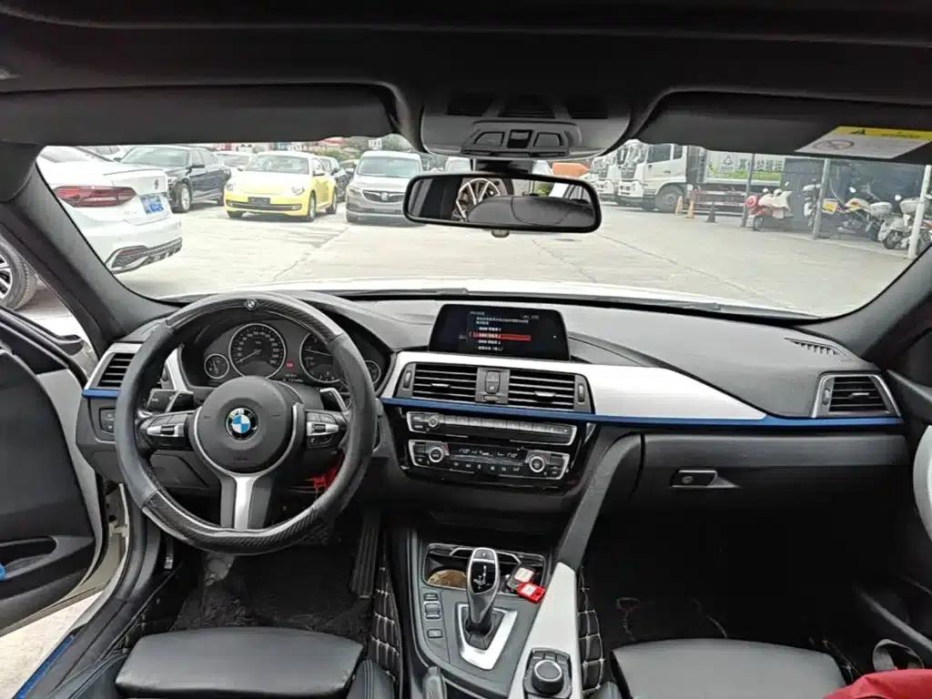 2018 BMW 3 Series 320i M Sport Package — миниатюра 10