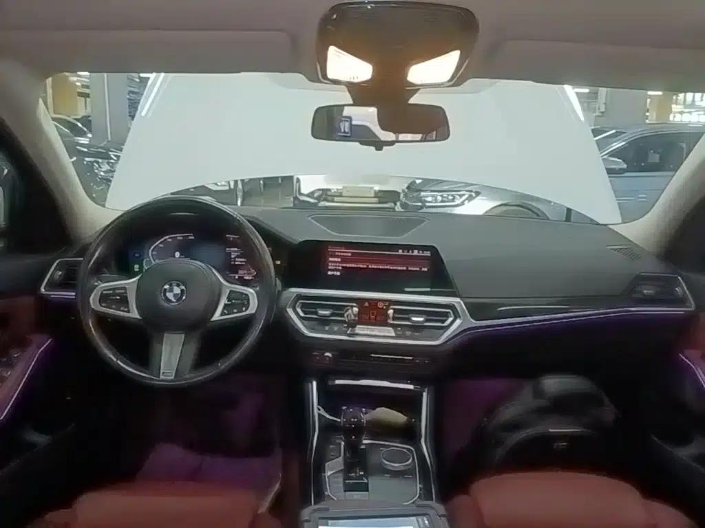 2022 BMW 3 Series 325Li M Sport Package — миниатюра 10