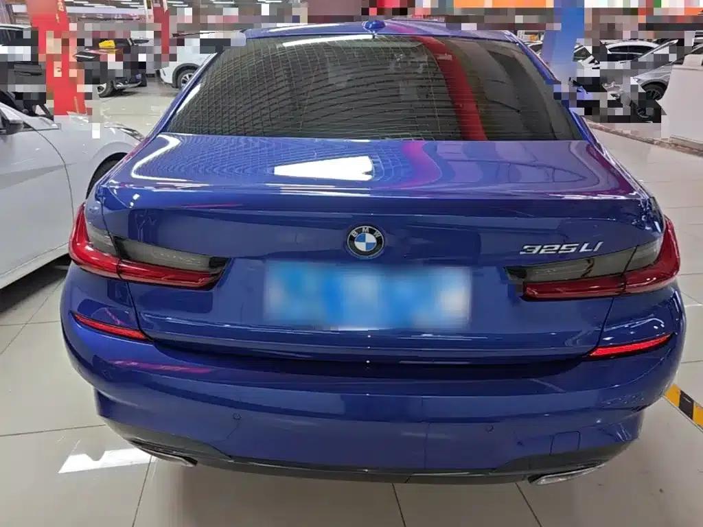 2020 BMW 3 Series 325Li M Sport Package — миниатюра 6