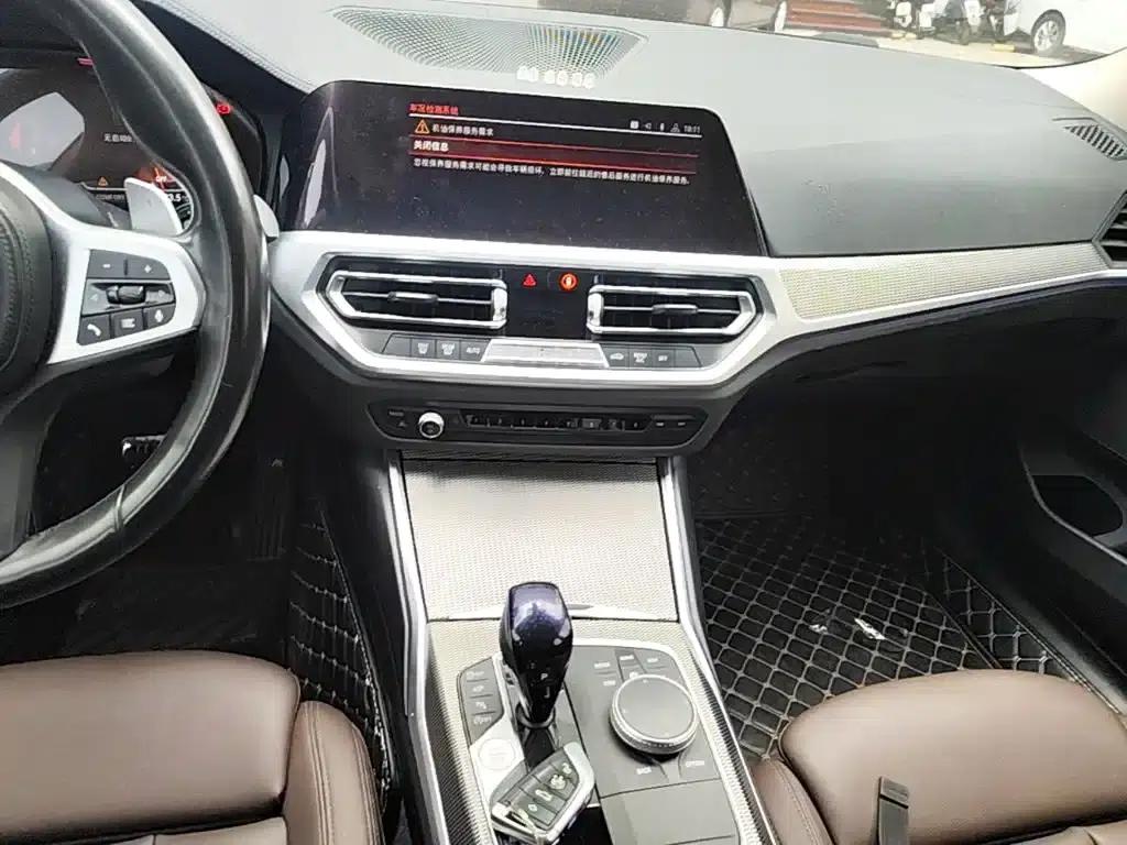 2020 BMW 3 Series 325Li M Sport Shadow Edition — миниатюра 13