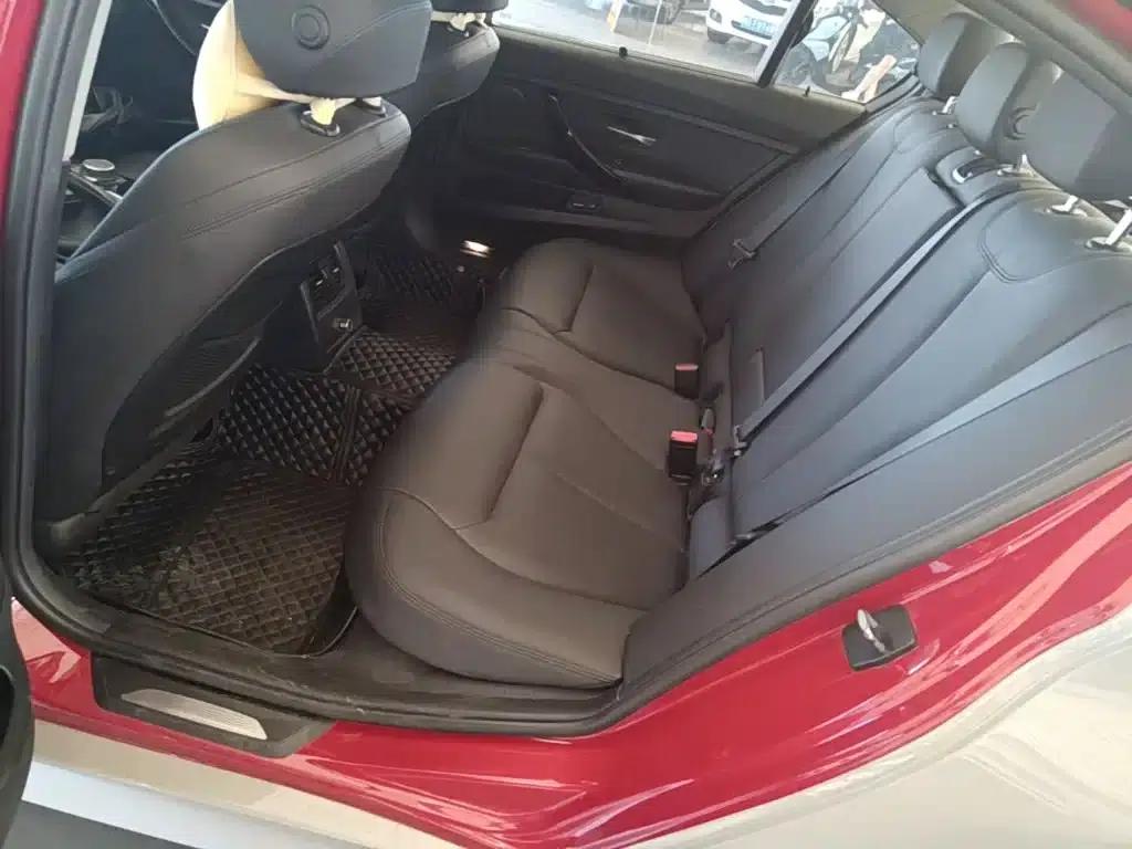 2019 BMW 3 Series 320Li M Sport Package — миниатюра 17